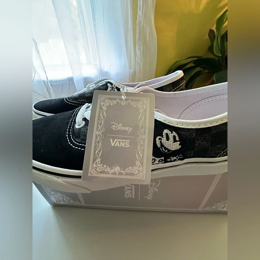 Vans Disney 100 year anniversary sneakers - Picture 12 of 14